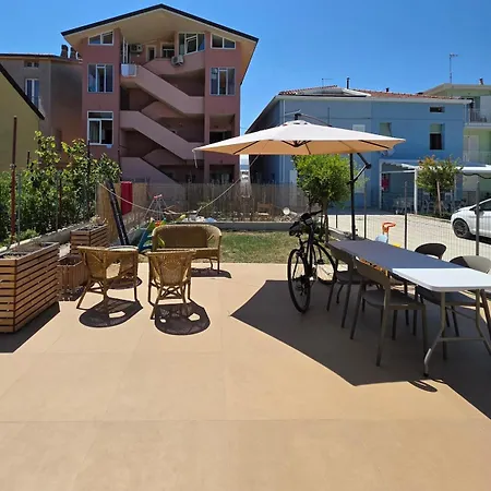 Daire Mansarda Fronte Mare Potenza Picena